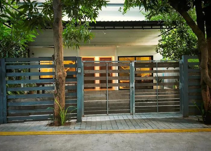 Cozy & Spacious 2br Private House Holiday home